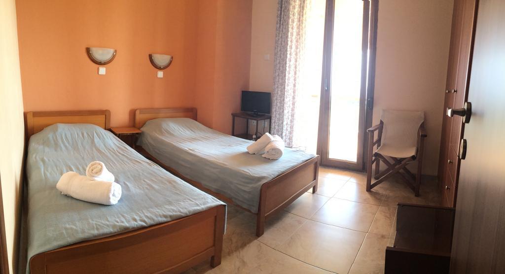 Ferienwohnung Kostas House Gerakini Zimmer foto